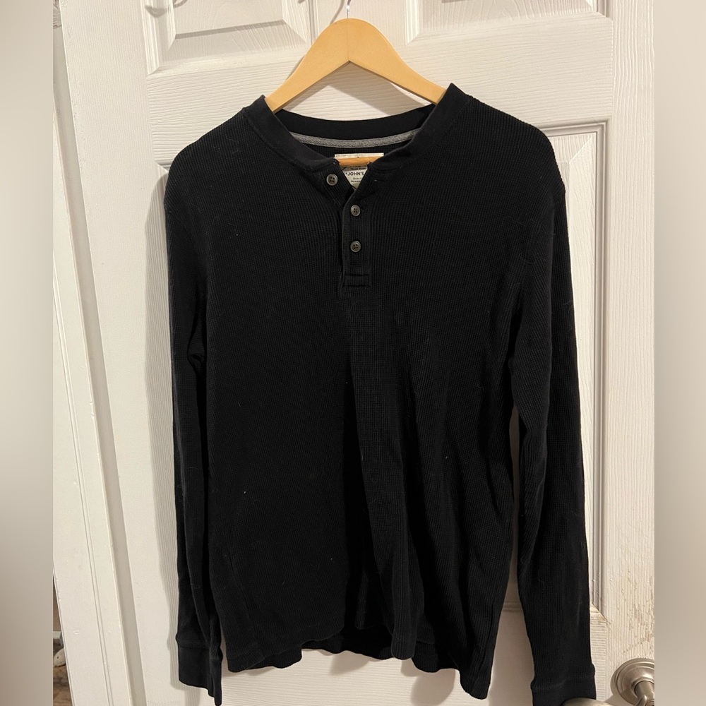 men’s shirt